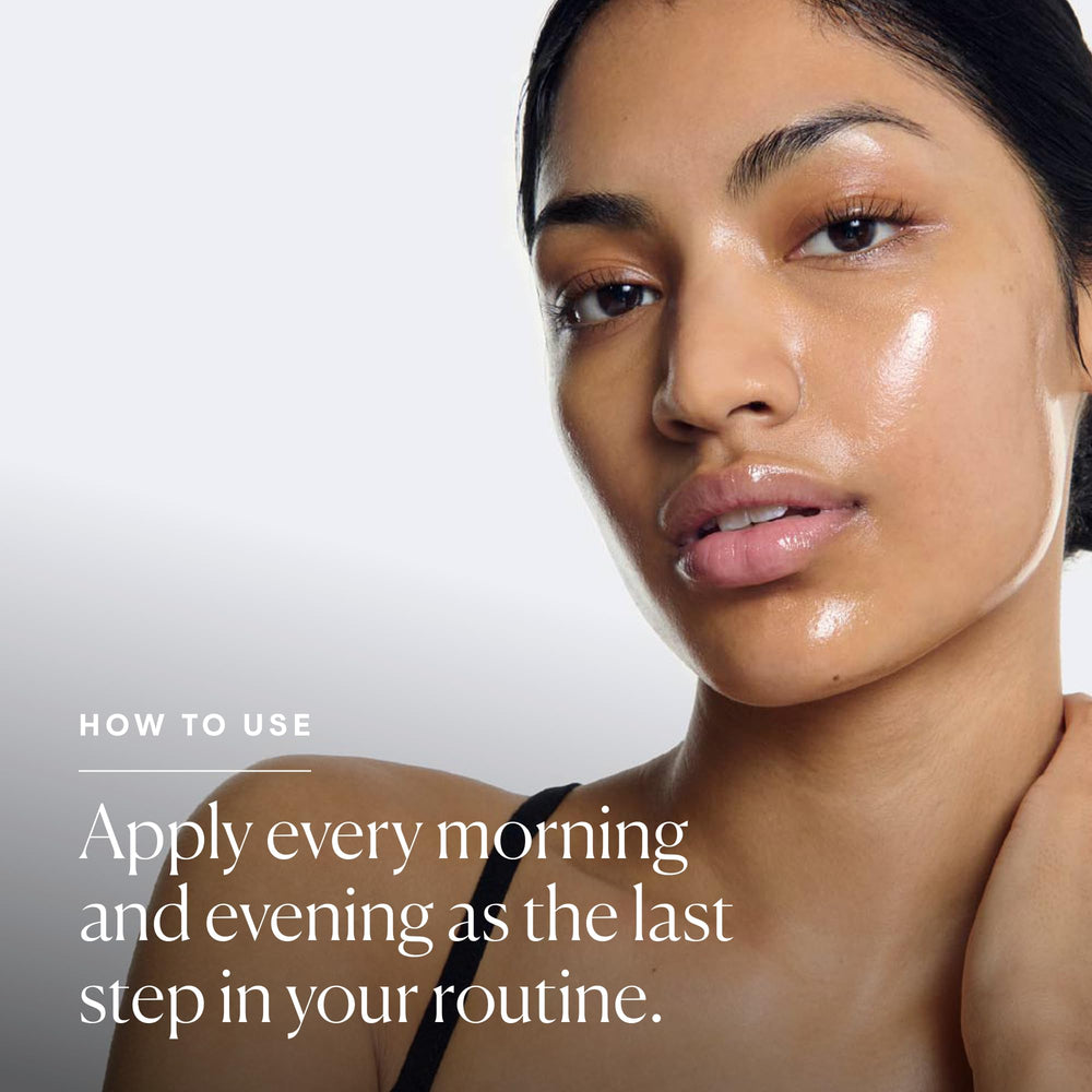 ELEMIS facial oil applied on skin demonstrating smooth absorption and glow