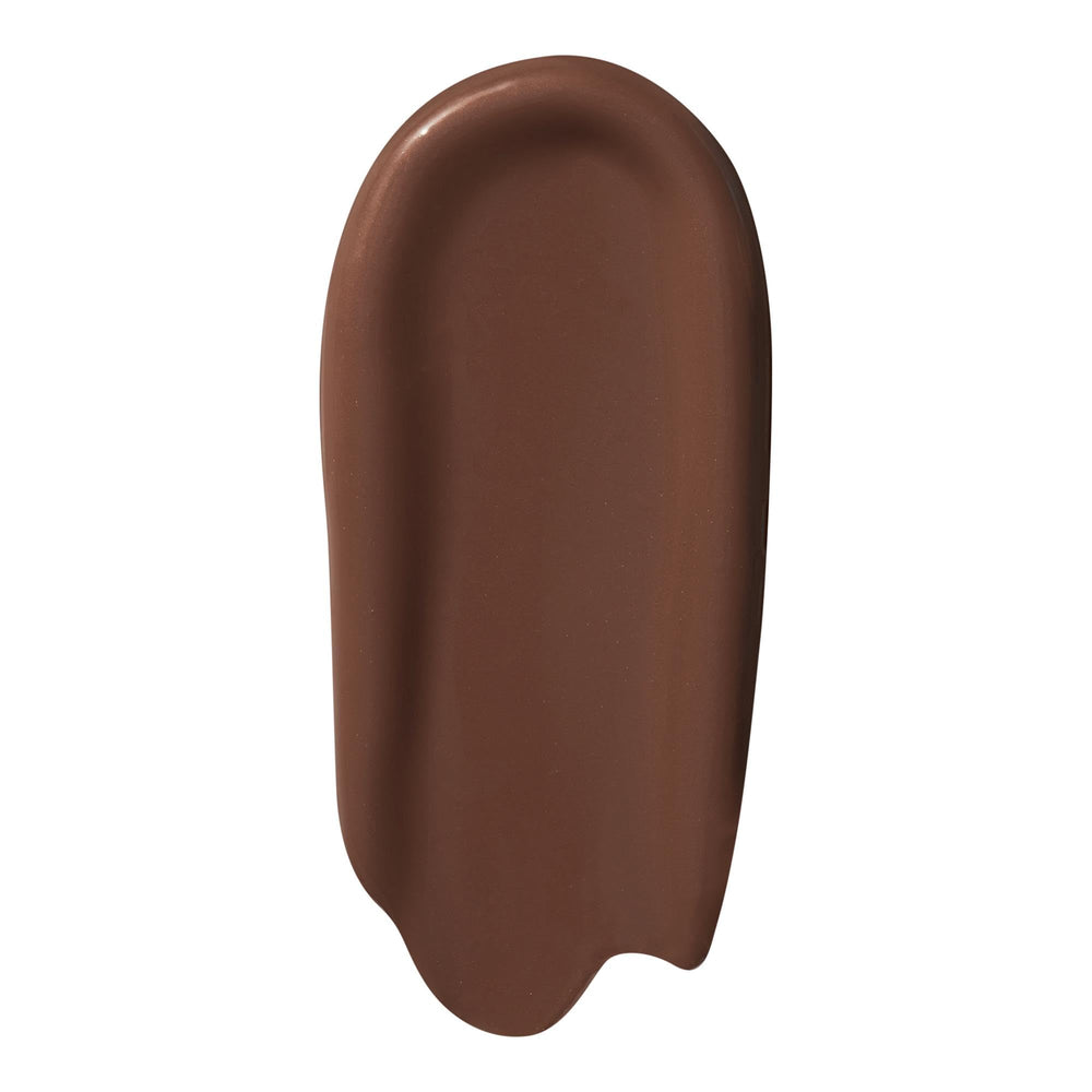 e.l.f. grooved rounded applicator close-up for precise placement