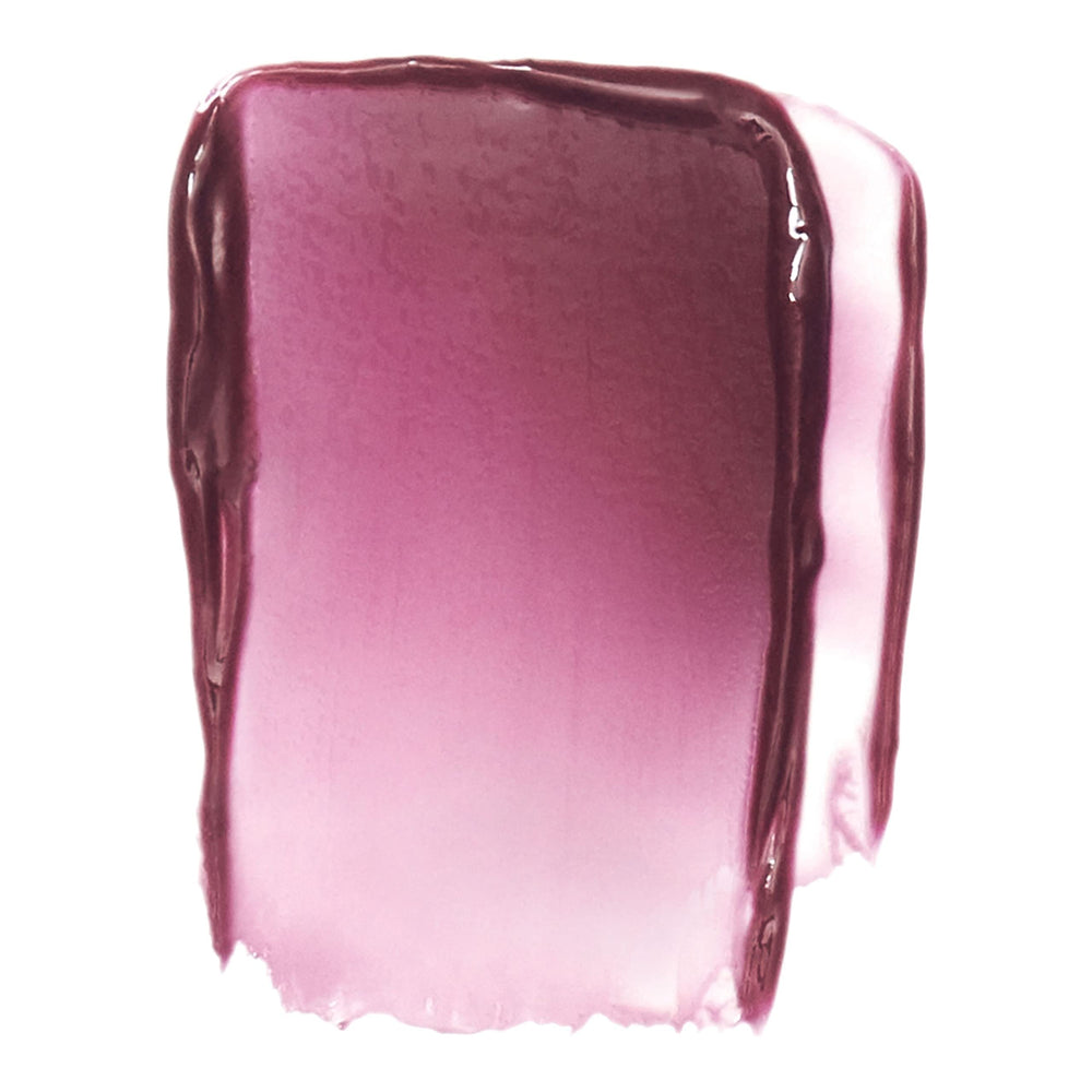 e.l.f. close-up of heart-shaped vitamin E core highlighting nourishing center