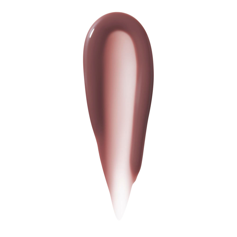 e.l.f. close-up of plush XXL applicator displaying smooth application and precision benefit