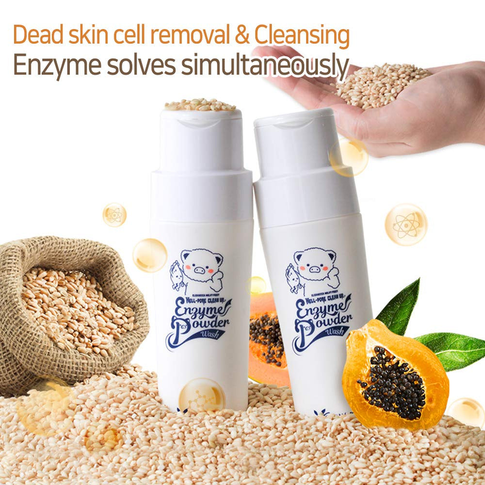 Small scoop lifting Elizavecca Milky Piggy powder from jar, demonstrating hygienic portioning