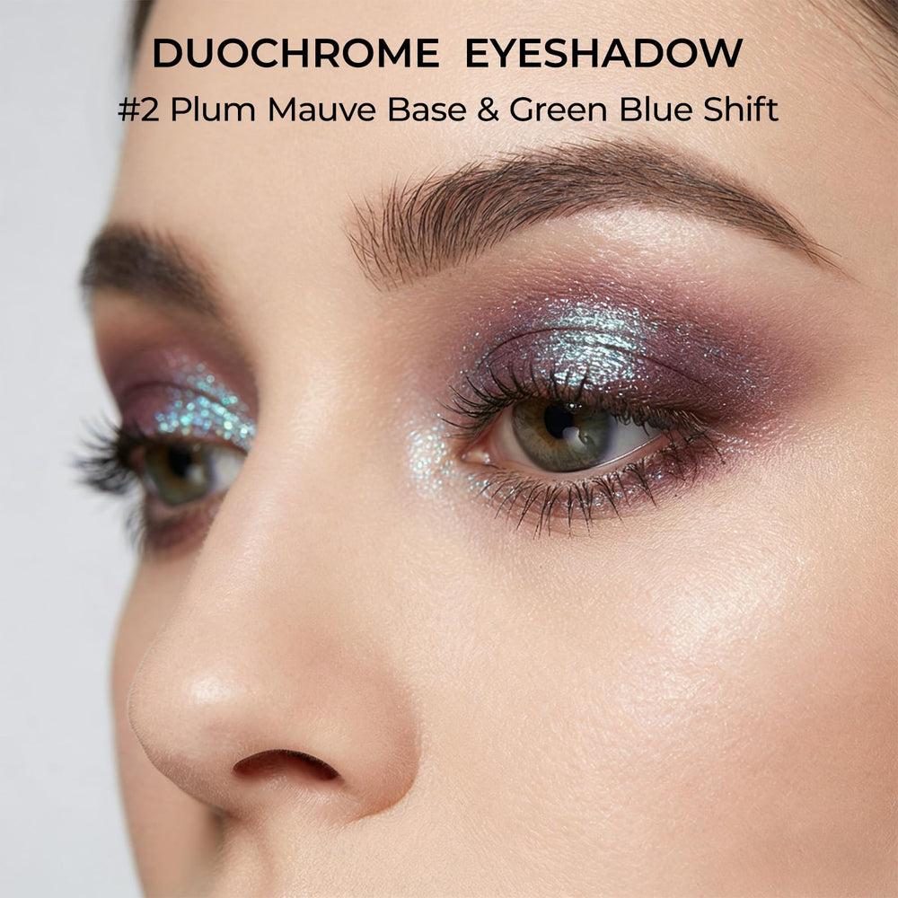 Enfuntins close-up of pressed pan reveals ultra-fine duochrome flakes for intense payoff