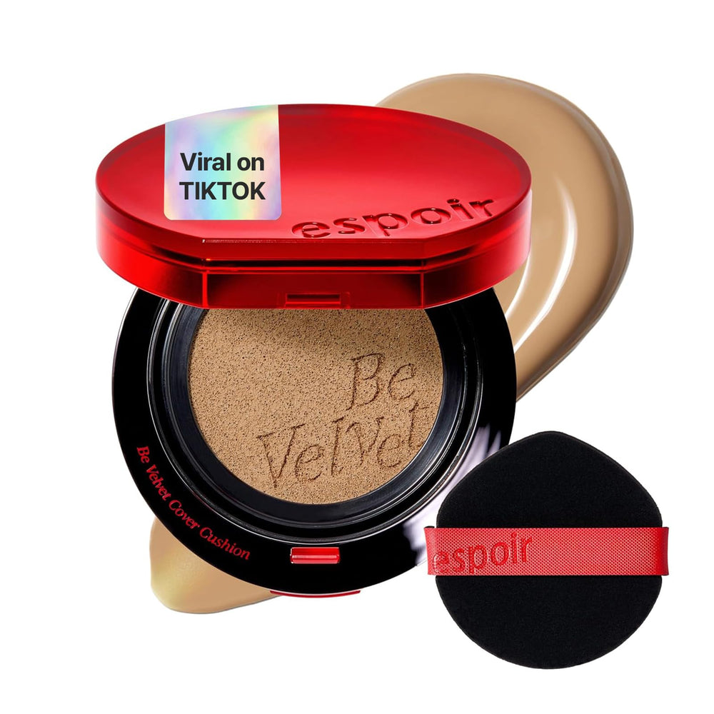 Espoir compact open showing cushion and mirror for quick application benefit
