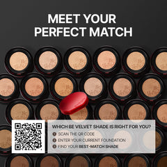 espoir compact in hand showing true-to-scale size and travel convenience benefit
