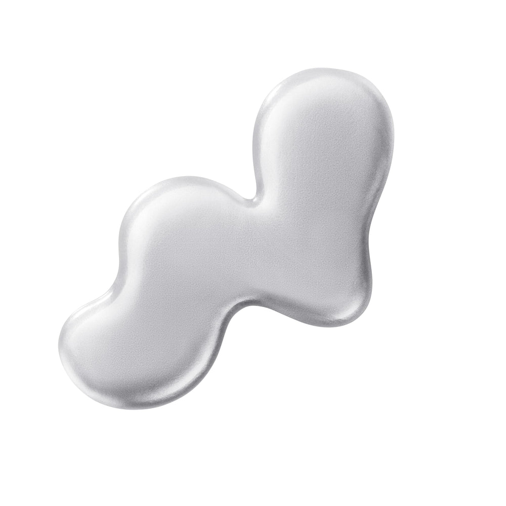 essie brush close-up demonstrating even coverage and easy-glide application benefit