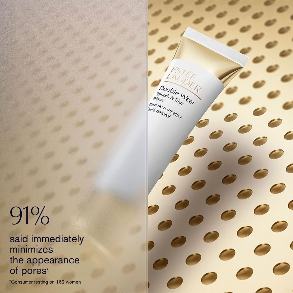 Estée Lauder gel-cream texture close-up showing smooth blendability and matte effect