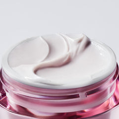 Estée Lauder open jar displaying smooth formula ready for night use