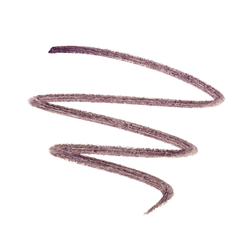 Estée Lauder built-in sharpener close-up showing clean tip for precise application benefit