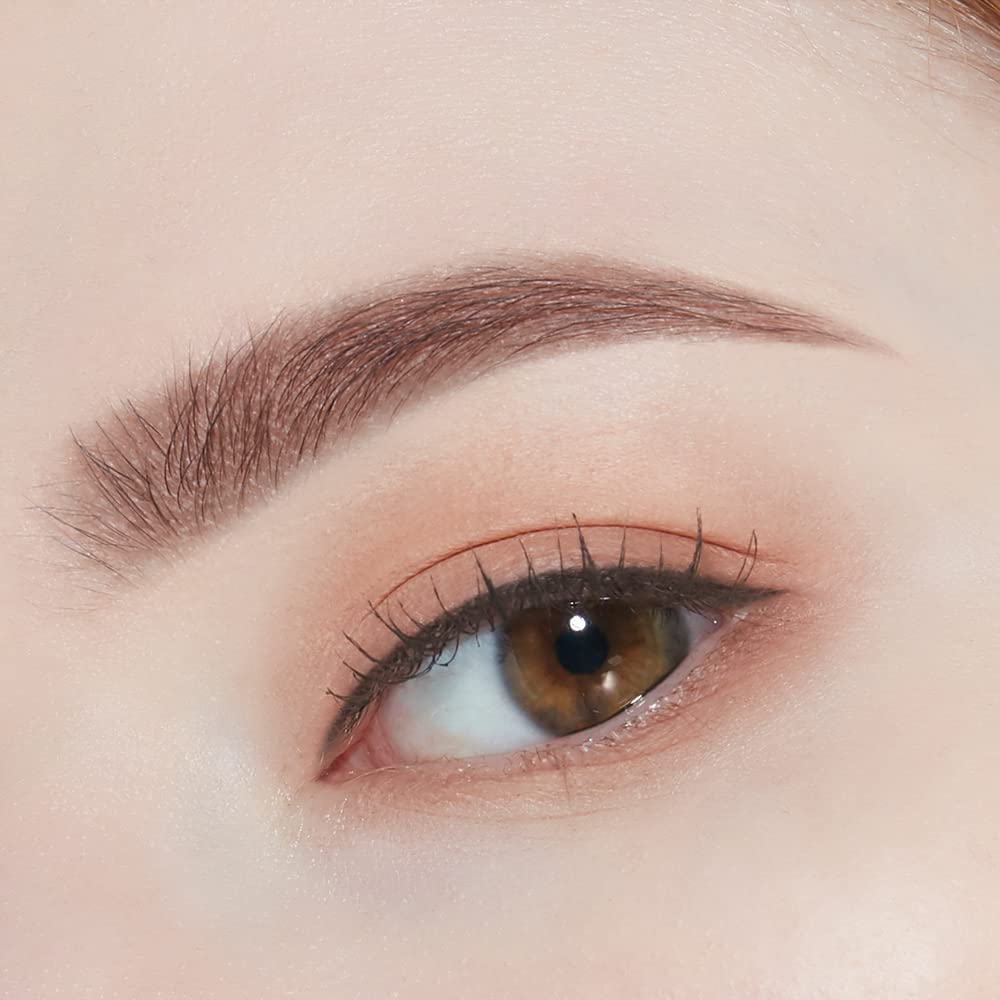 ETUDE triangular tip close-up highlighting precision for hair-like strokes