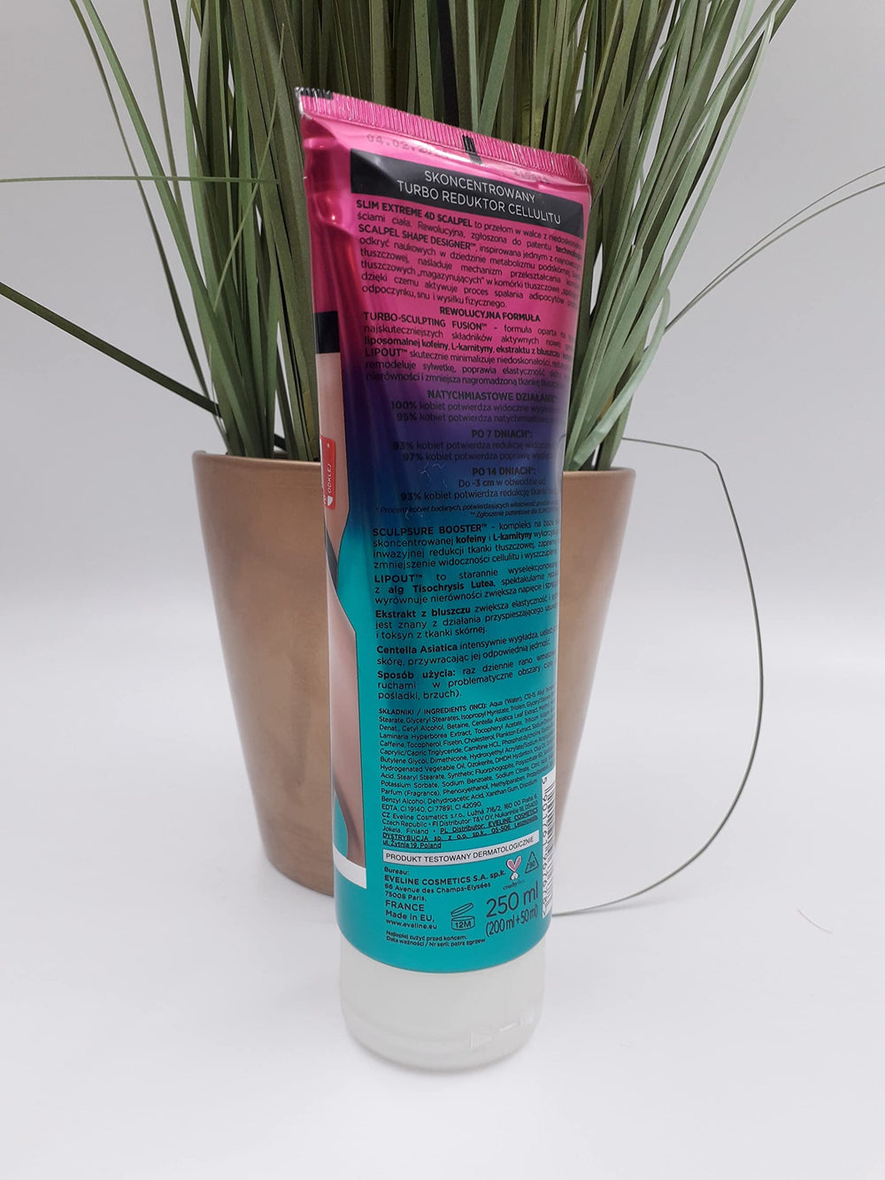 EVELINE COSMETICS product in use on thigh demonstrating targeted action