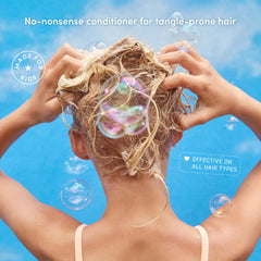 Evereden creamy texture droplet highlighting moisturizing formula benefits