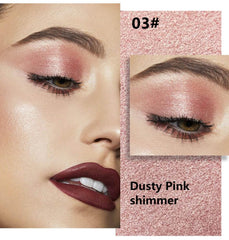 evpct close-up of single pan rose gold glitter, highlighting reflective payoff and blendability