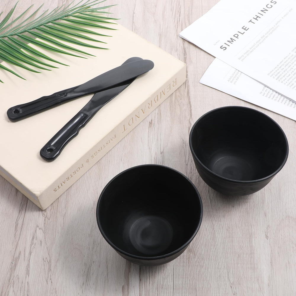 Exircy bowl and spatula next to ruler to show size for precise mixing