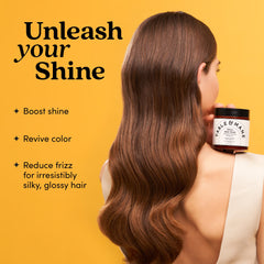 Fable & Mane spread on fingers highlighting easy application and smoothness