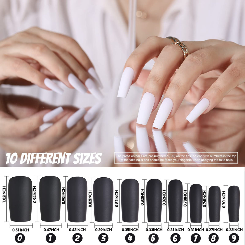 Fandamei twelve-compartment color grid with 12 matte shades for mix-and-match looks