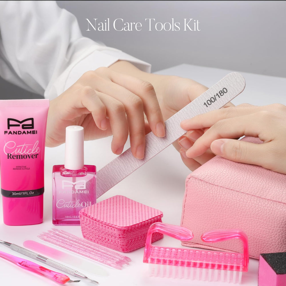 Fandamei kit in a home manicure scene showing convenience and salon results
