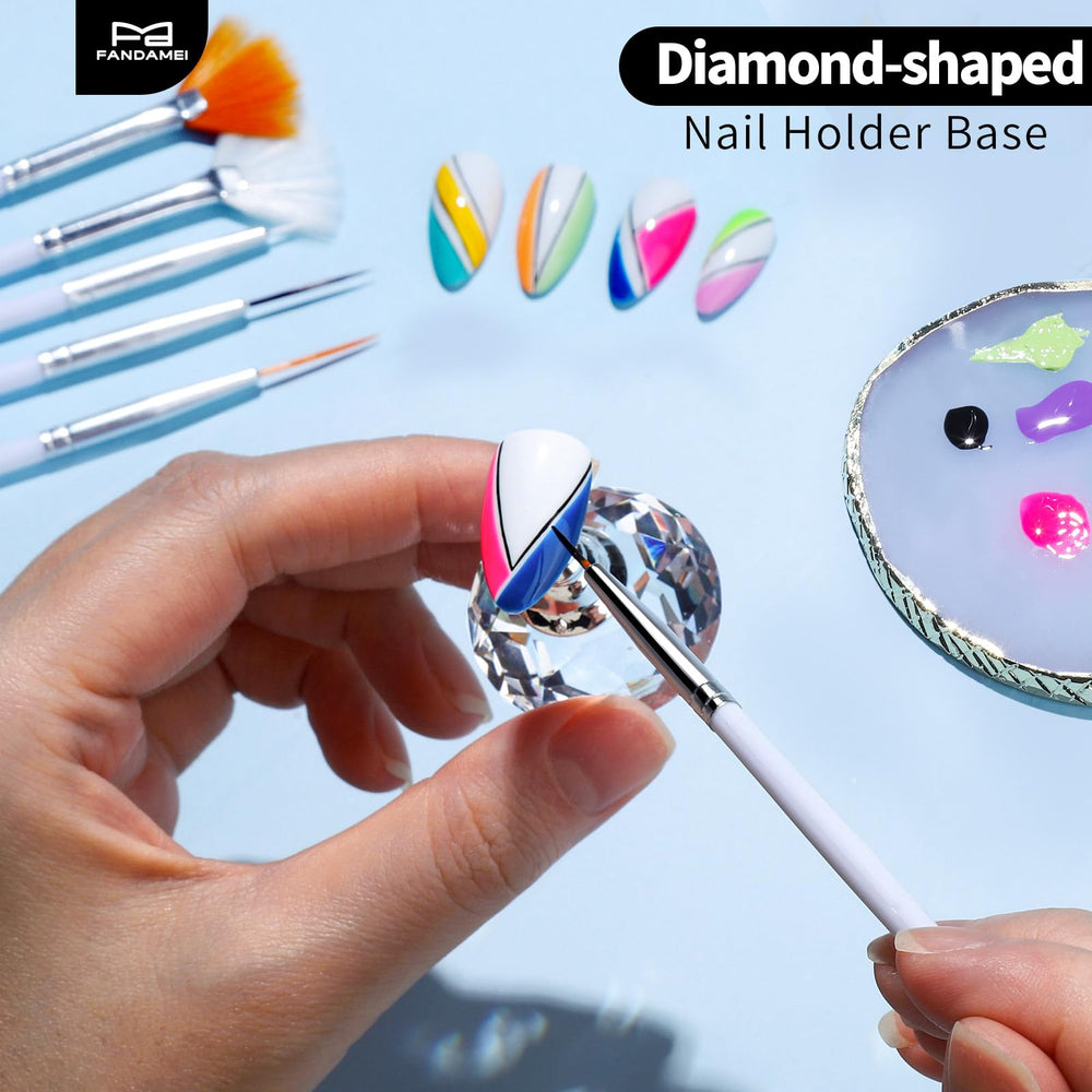 Fandamei nail palette with large brush top view for color testing and dust cleaning benefits