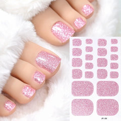 FBABFBUO lifestyle image of pedicure at beach showcasing long-wear benefit