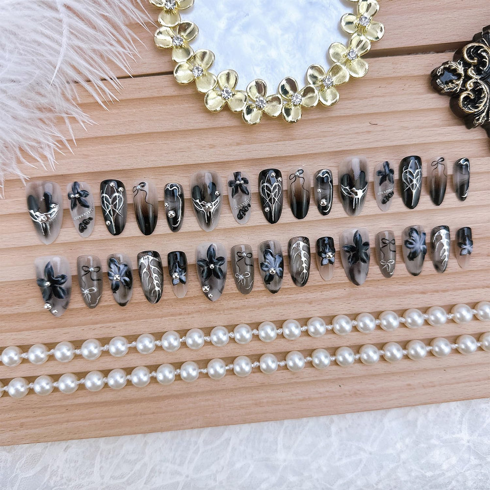 FDSQHSA in-use on model hand showcasing instant glam for events