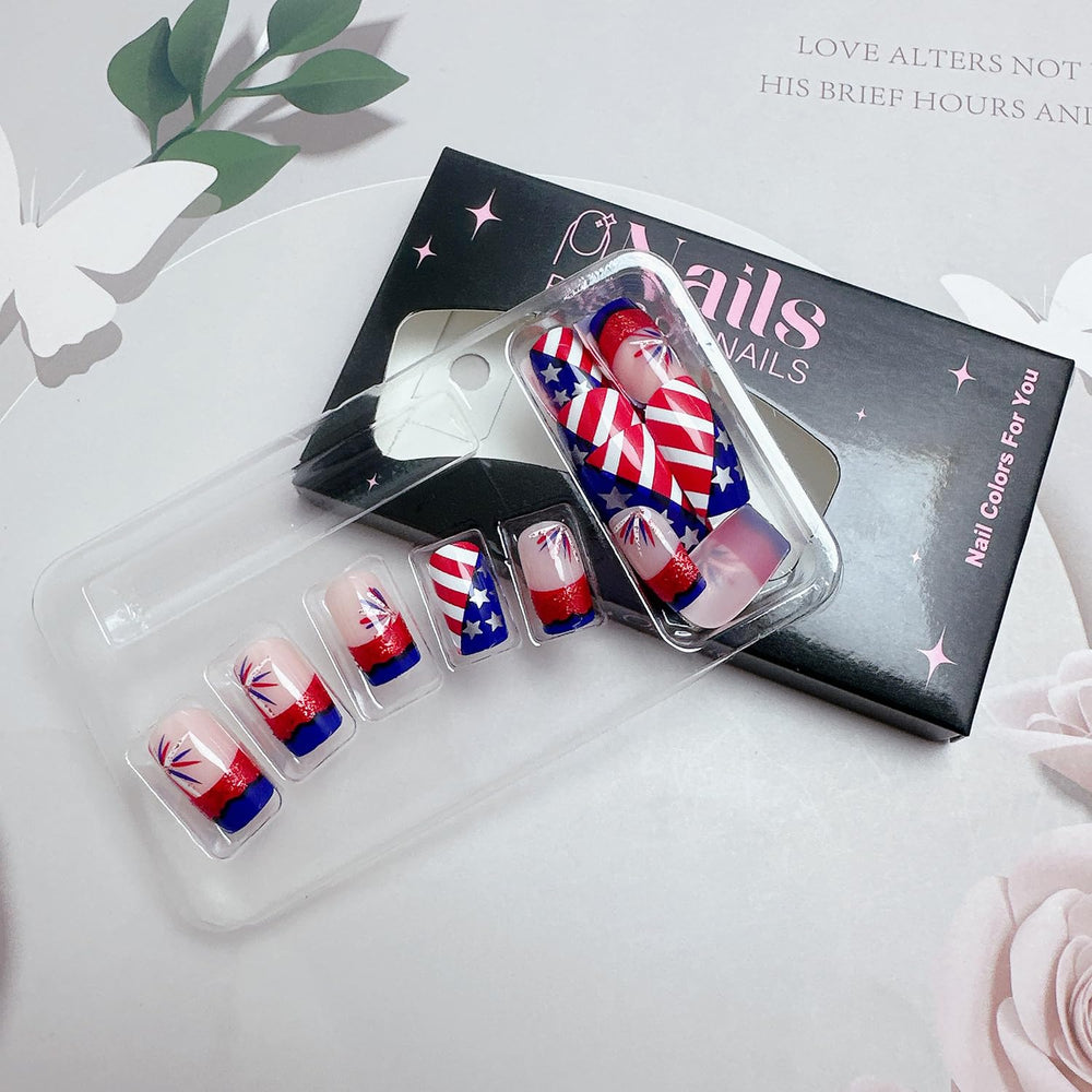 FDSQHSA nails worn at a party to show instant holiday-ready look