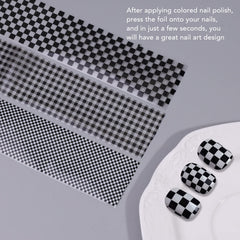 FILFEEL hand applying foil transfer to nail demonstrating quick salon-style result