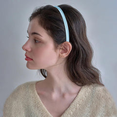 Fishdown teen wearing headband in casual outfit showing stylish everyday use