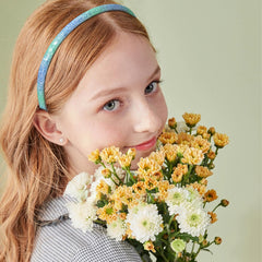 Fishdown headband worn by model demonstrating comfortable fit and shine