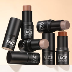 FOCALLURE MOCHA lifestyle shot at vanity showing real‑world application benefit