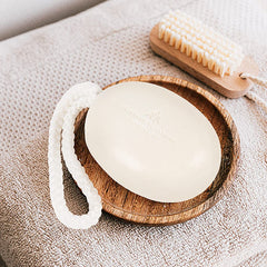foreverLily creamy lather texture on bar illustrating gentle, rich foam