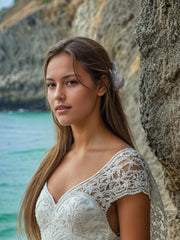 Fosrisix in hair half-up beach style illustrating secure hold and summer look benefit