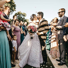 Foyte bride portrait wearing comb outdoors showing photo-ready sparkle