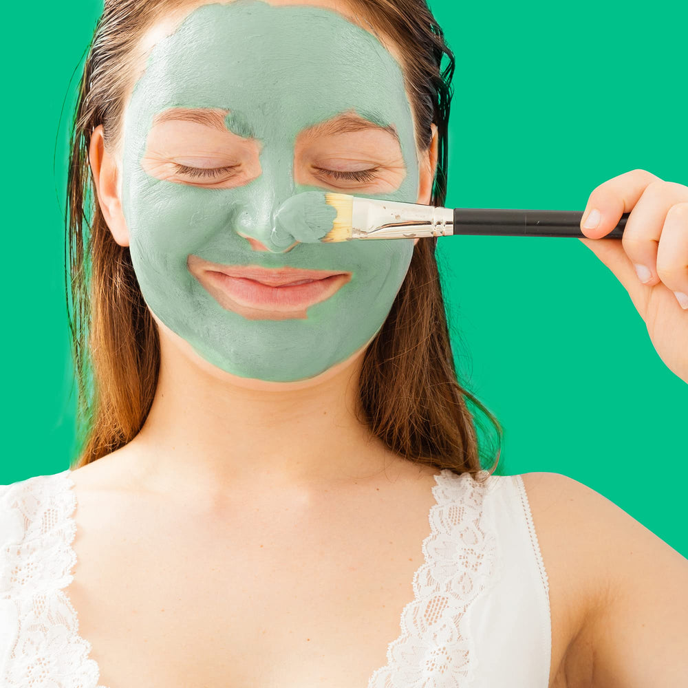 Freeman bentonite kaolin clays with lemon and mint showing natural clarifying benefit