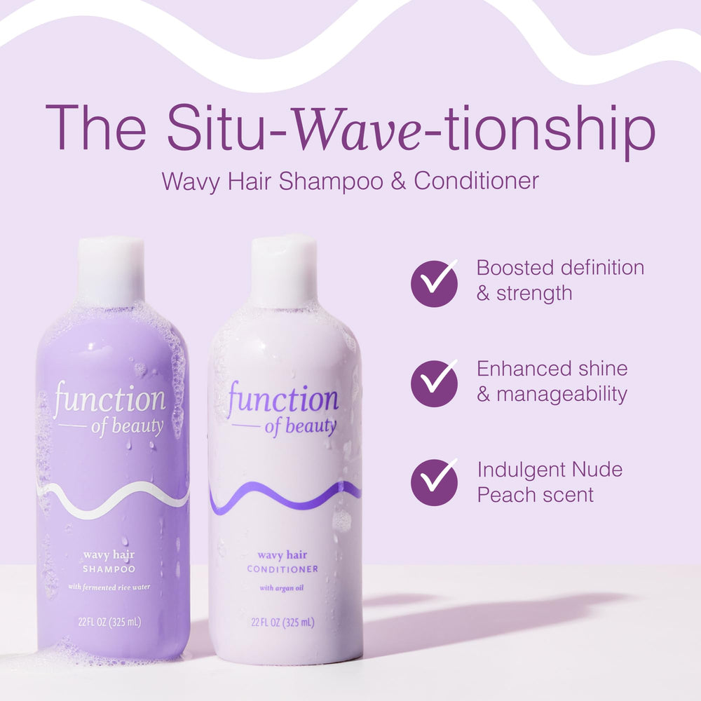 Function of Beauty pump dispensing shampoo highlighting easy application and controlled amount