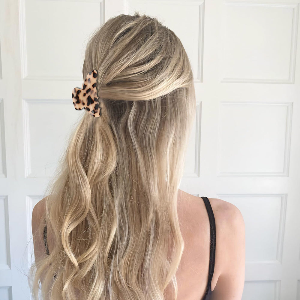 GAFATORY clip securing half-up hair style for quick everyday styling