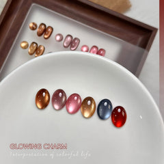 GAOY magnet forming a glassy cat-eye line on uncured gel, precise design