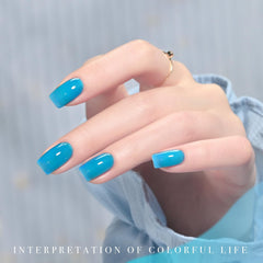 GAOY color swatch on nails illustrating layered ombré depth