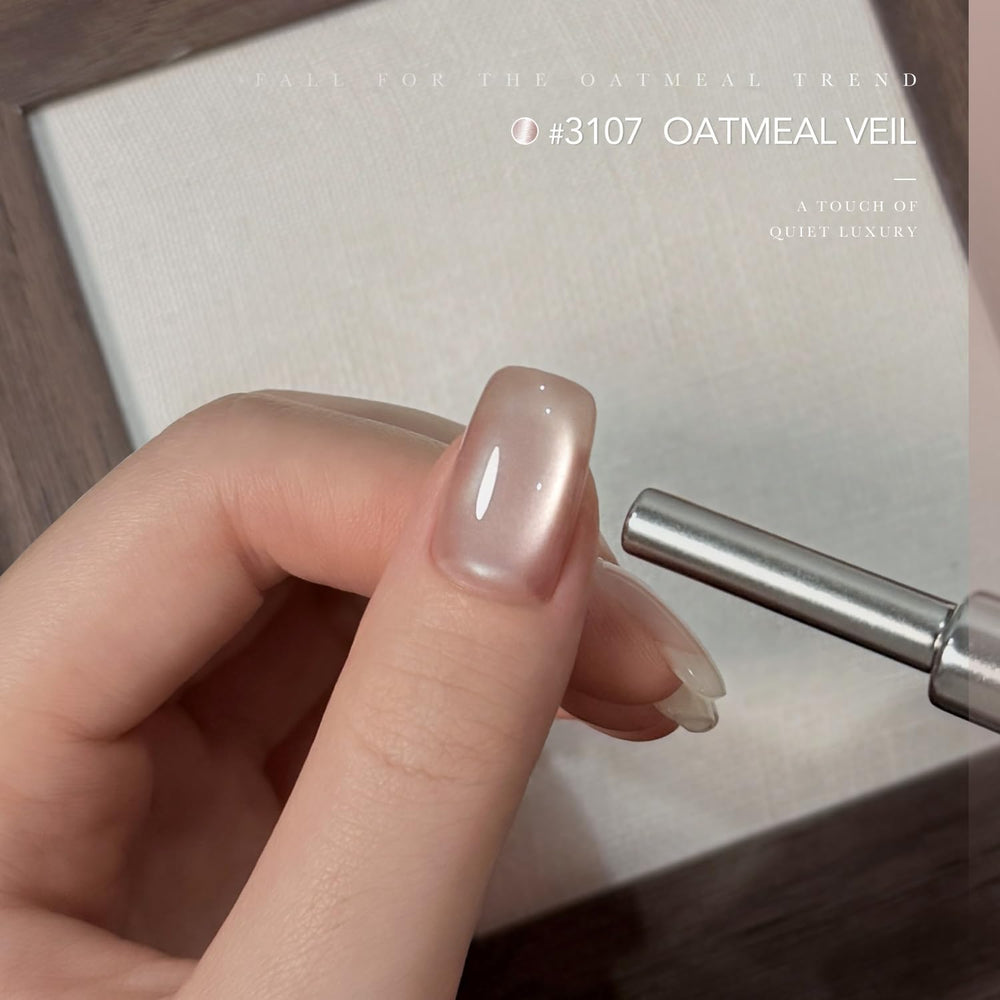 GAOY magnet held above wet polish creating a sharp cat-eye highlight for precision