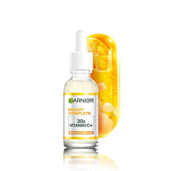 Garnier front bottle showing compact 30 ml size and easy-use dispenser for daily hydration