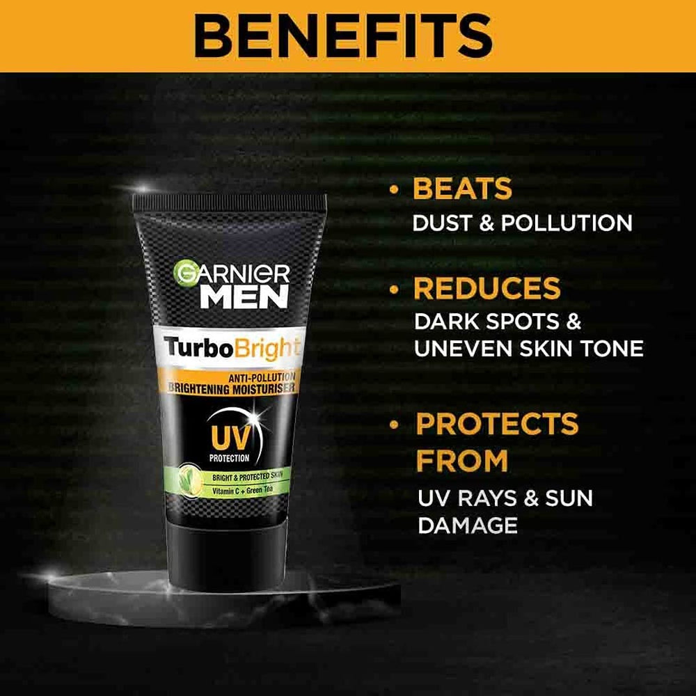 Garnier jar next to wallet showing travel-friendly 40g size benefit