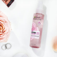 Garnier close-up spray nozzle demonstrating an even fine mist delivery
