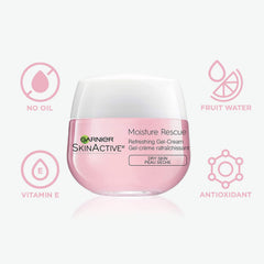 Garnier gel-cream texture close-up revealing lightweight consistency and fast absorption benefit