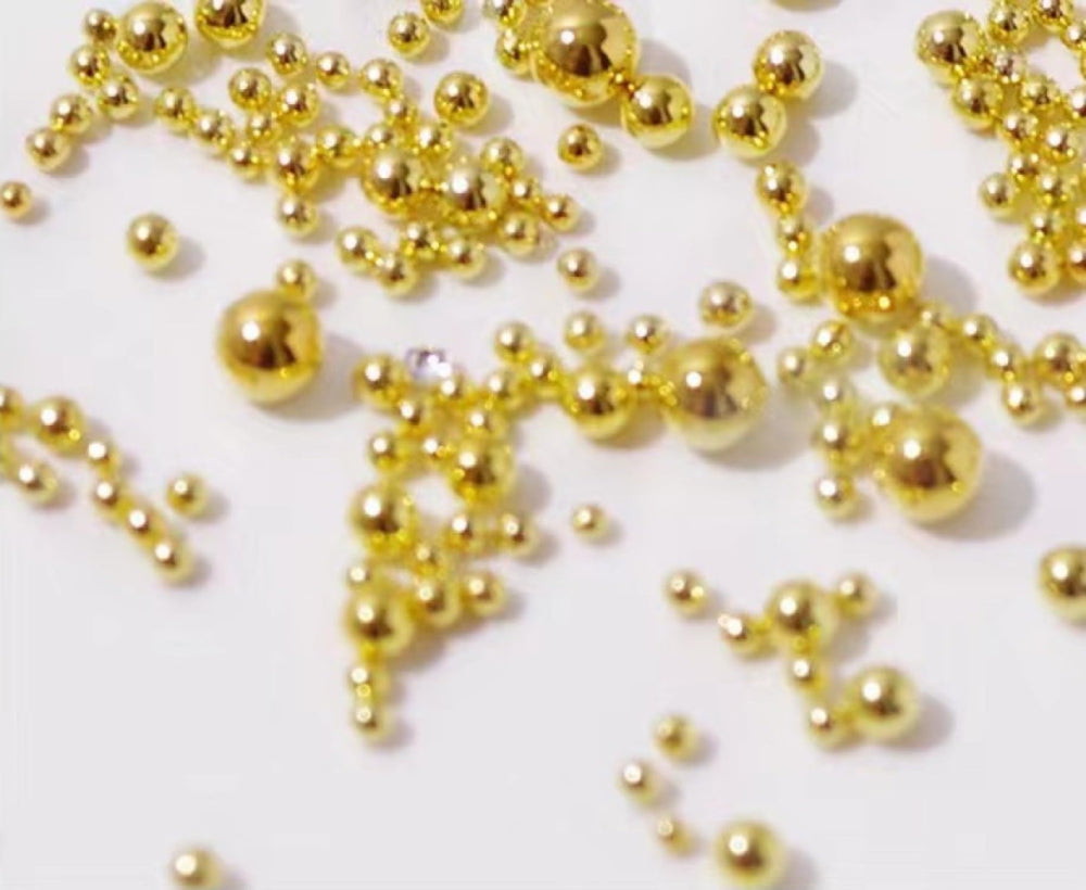 Generic close-up of bead sizes displaying clear size distinction benefit