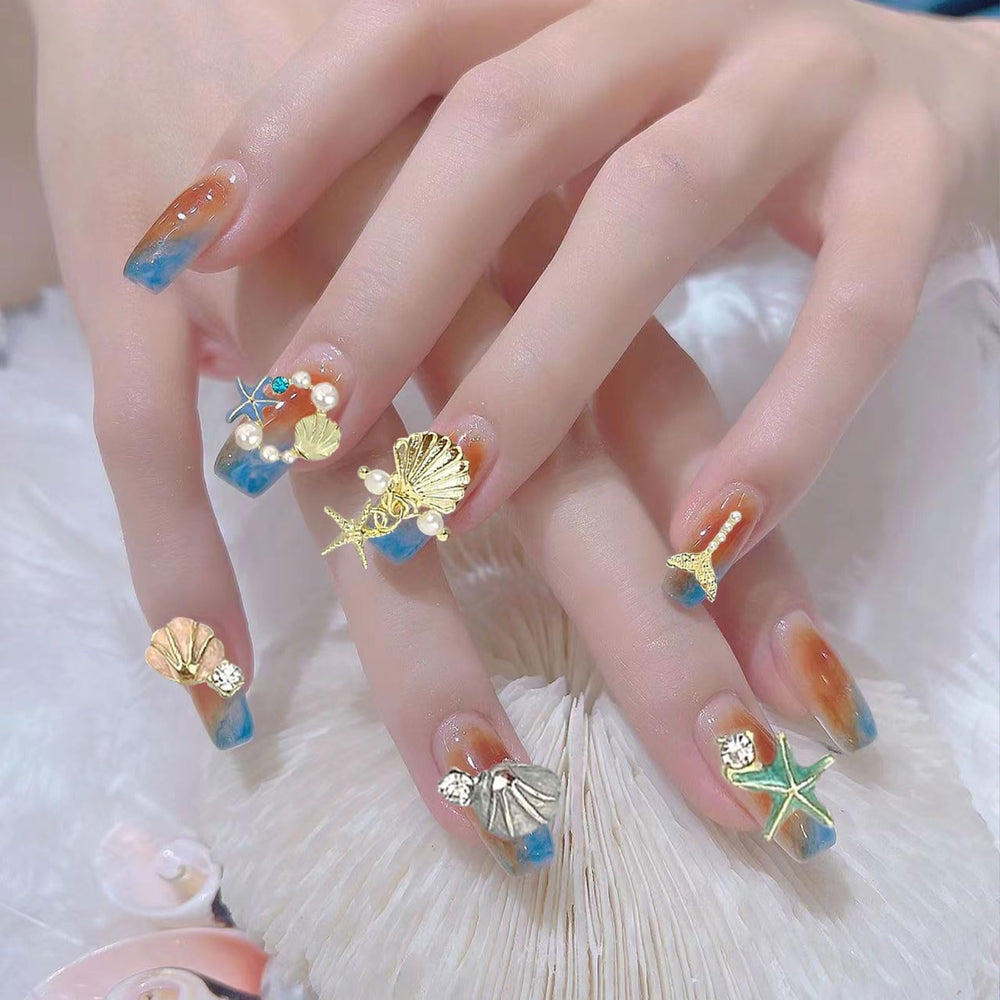 Gieehiol charms used in bracelet craft demonstrating multipurpose use