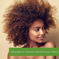 GIOVANNI close-up texture of serum highlighting lightweight absorption