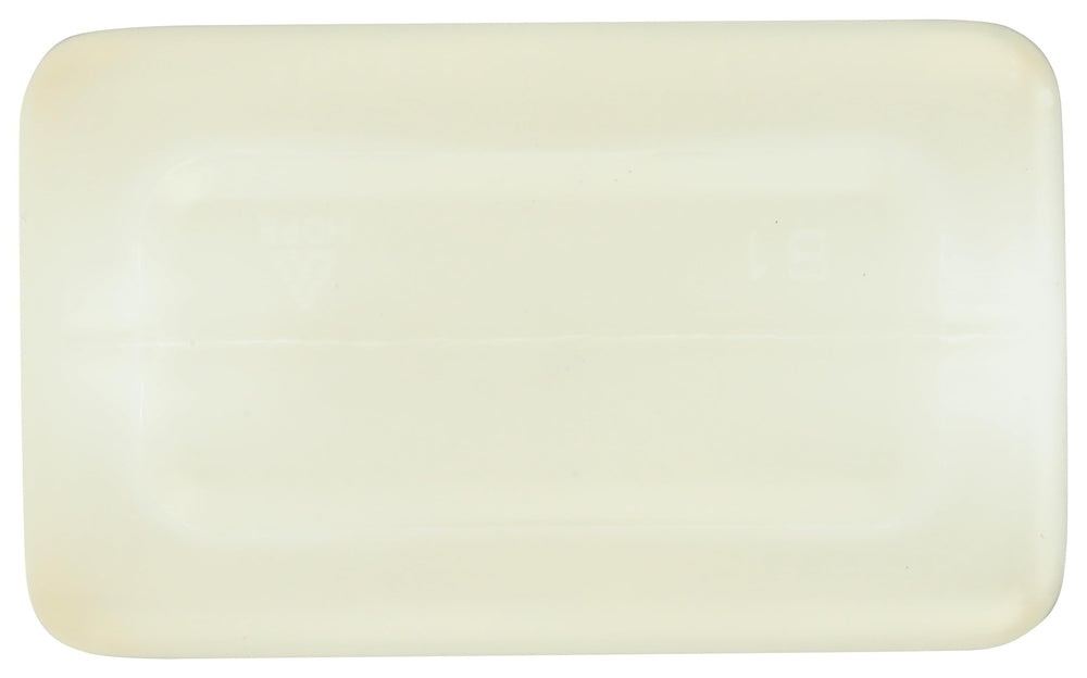 GIOVANNI ingredient label detail highlighting botanical oil benefit