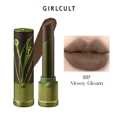 GIRLCULT texture closeup highlighting velvet soft‑focus finish and smooth glide