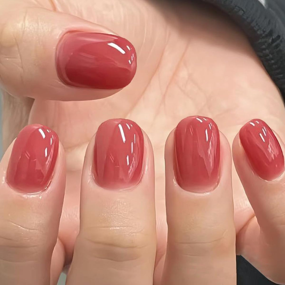 GLAMERMAID front packaging showing burgundy jelly press-on nails and kit contents for quick application