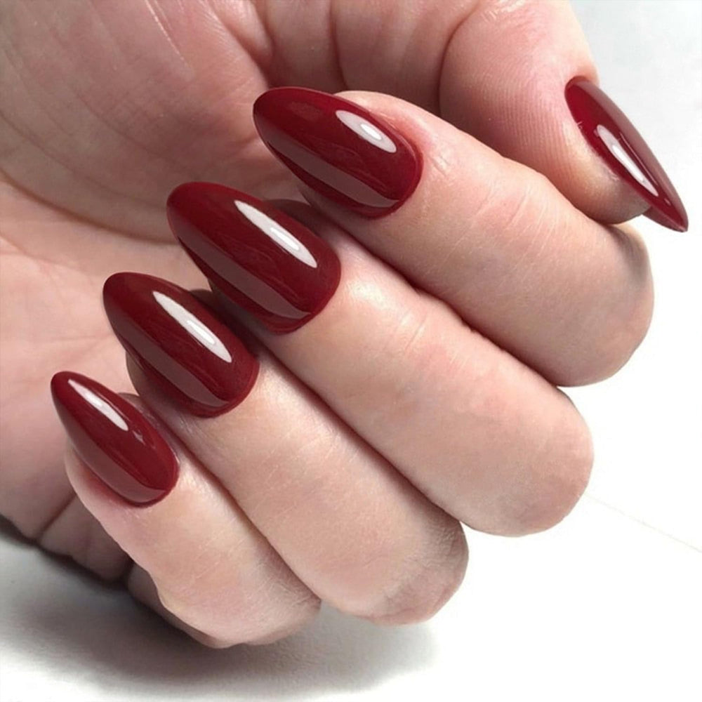 GLAMERMAID side profile showing cuticle-thin edge and durable thick fingertip benefit