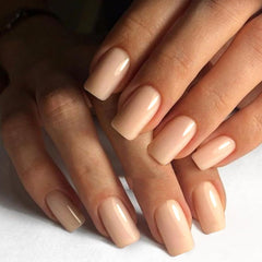 GLAMERMAID demo of nail glue application for extended durable wear