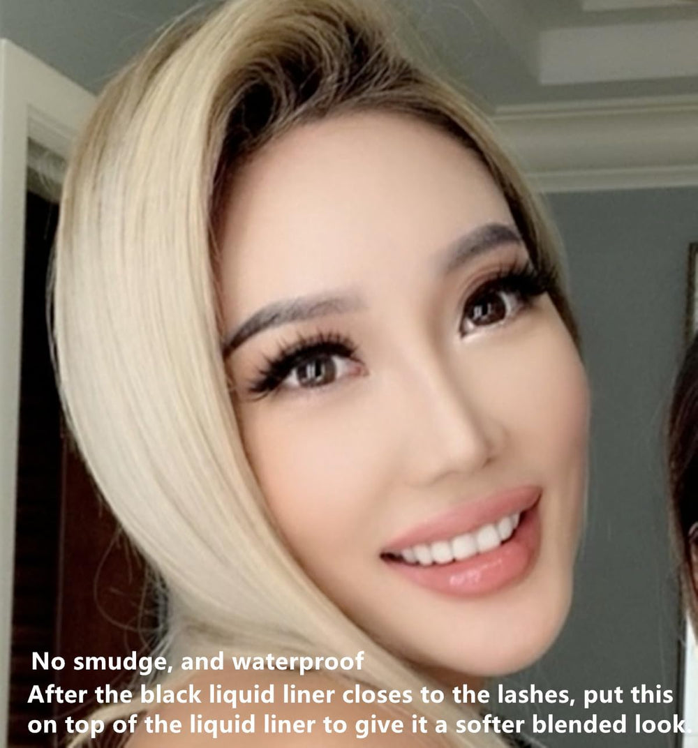 Go Ho eyeliner in use on a model eye demonstrating durable waterproof wear